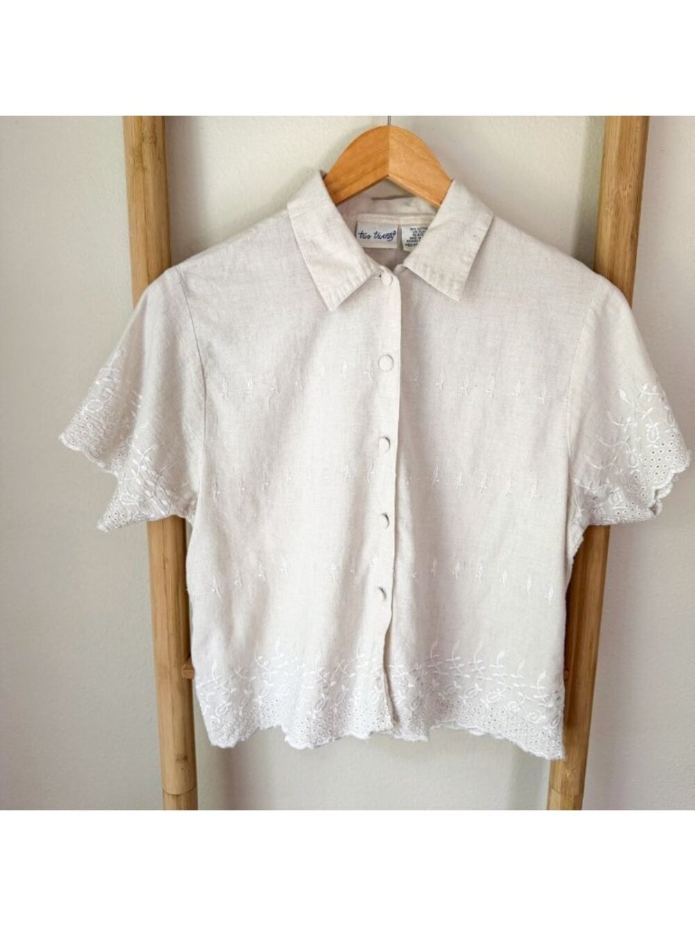 Vintage Two Twenty Linen Blend Eyelet Embroidered Button Front Blouse Medium